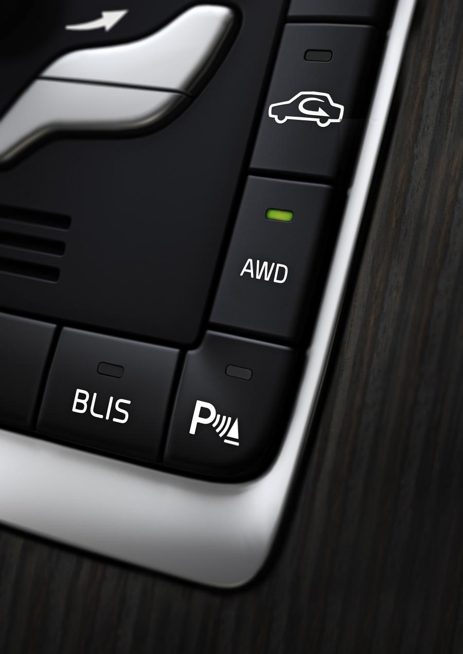 Детали интерьера Volvo XC60 Plug-in Hybrid Concept 2012 года  (фото 5 из 20)